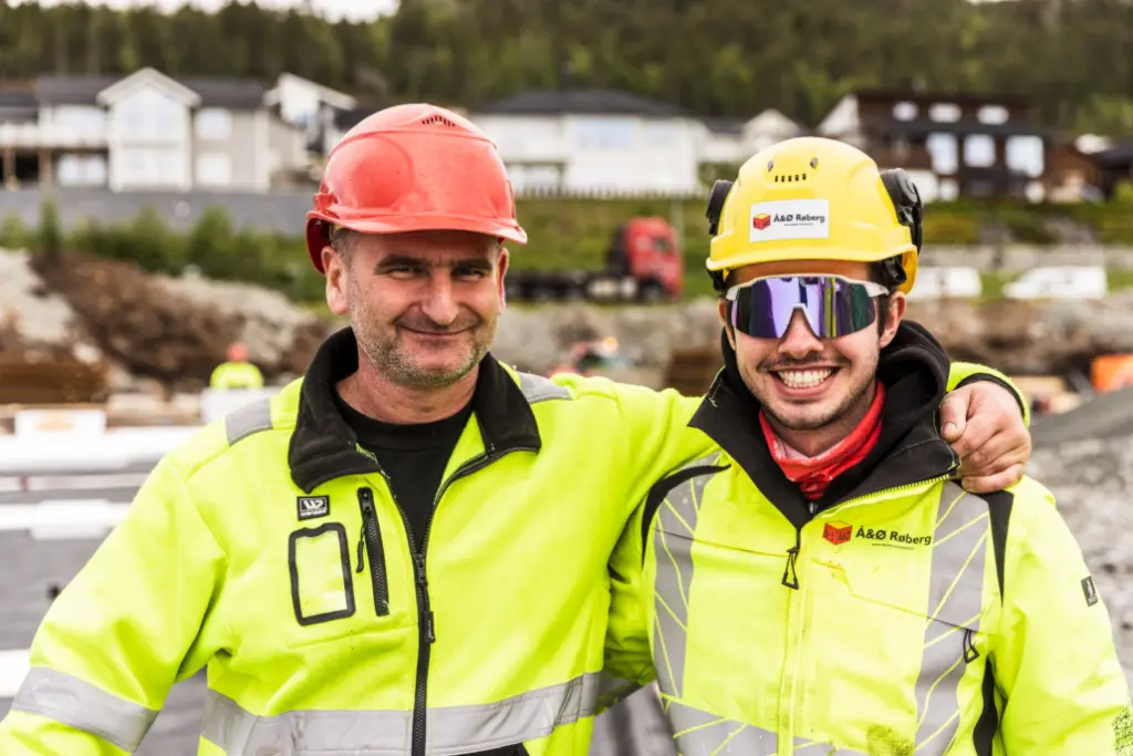 Tilsette i Åsen og Øvrelid på arbeidsplass